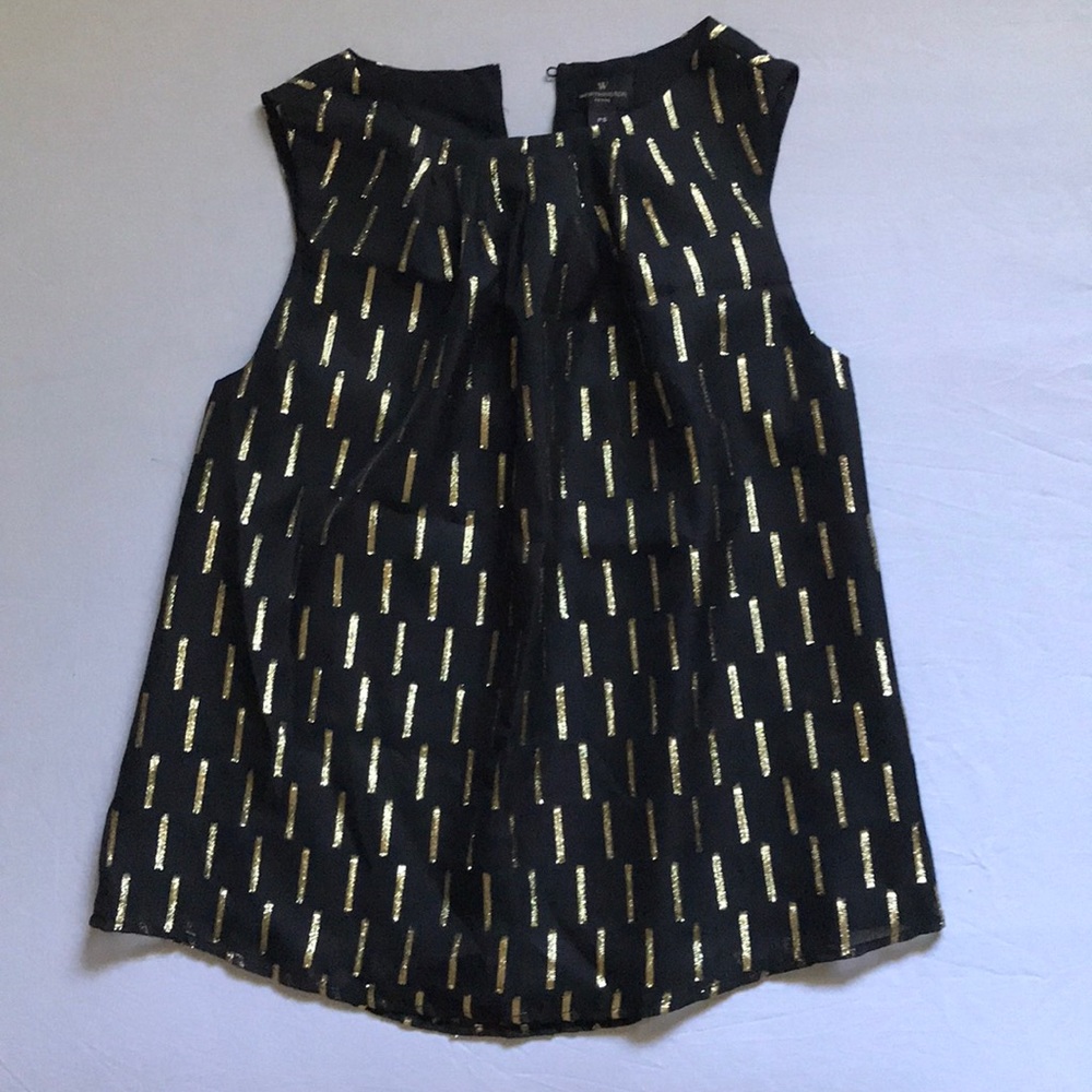 Sleeveless Worthington blouse